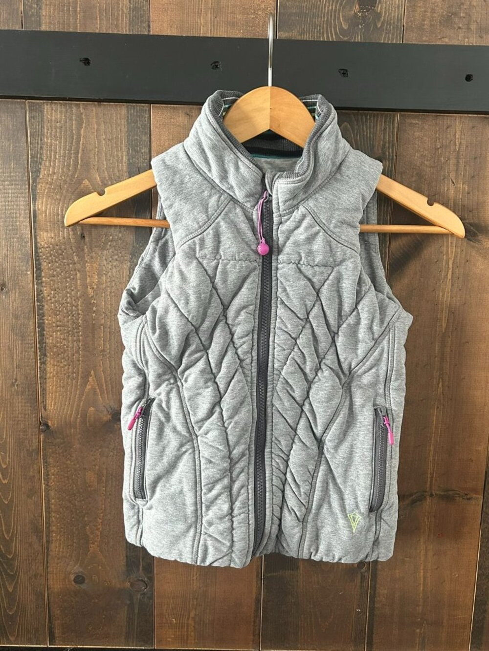 Ivivva by Lululemon Quilted Gray Vest Girls Size 8